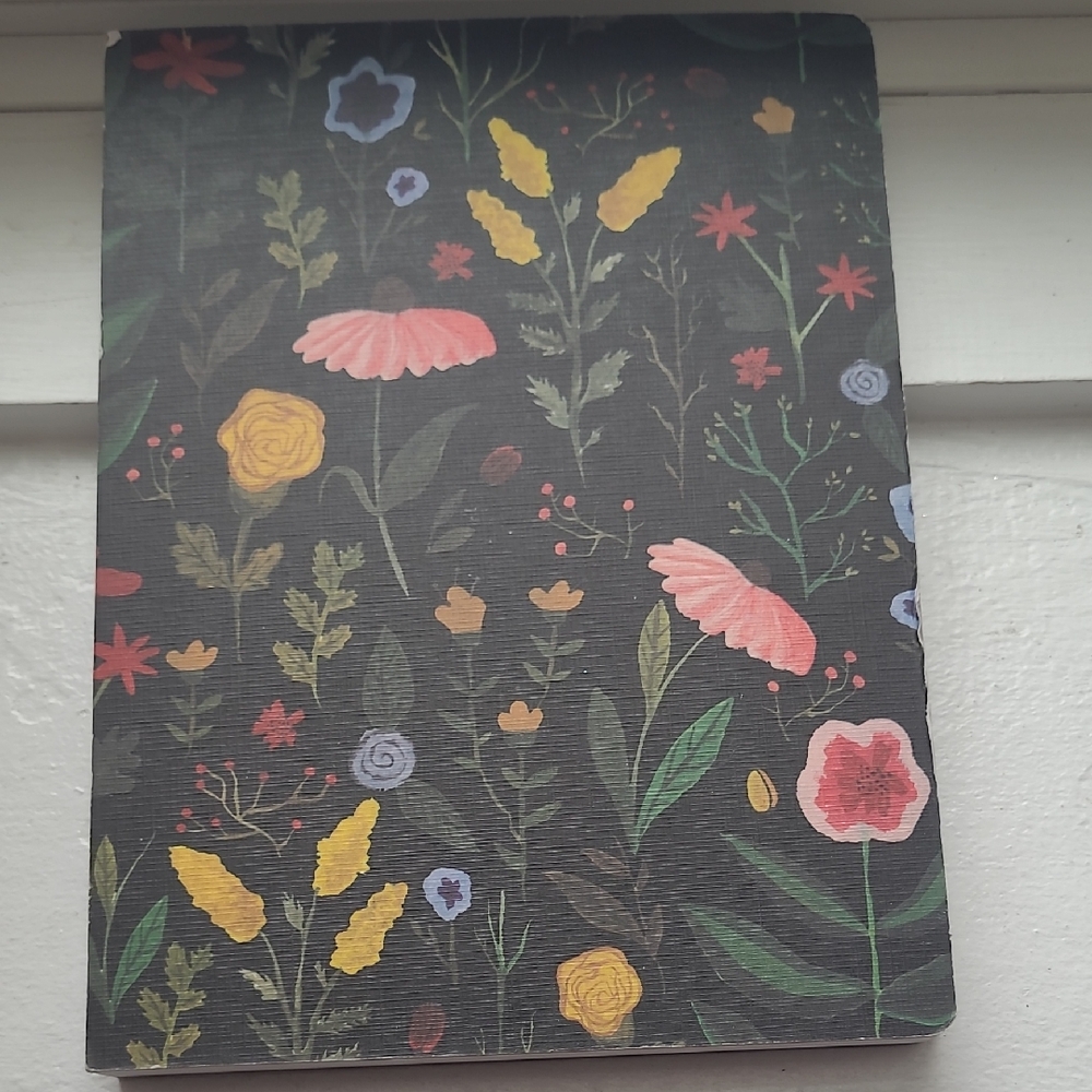 Gibson X&O Floral Notebook with Black Cover